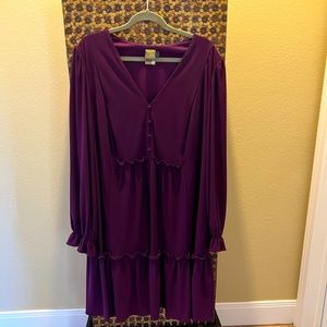 Taylor Women Two Tiered Button Dress Size 20